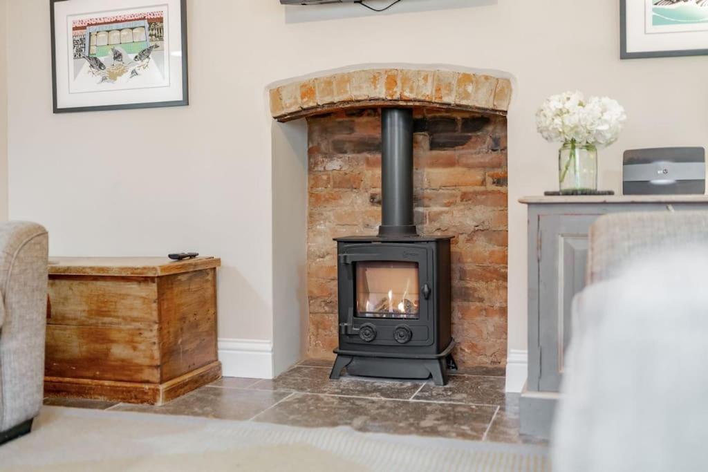 3 Mill Street - Norfolk Cottage Agency 홀트 외부 사진