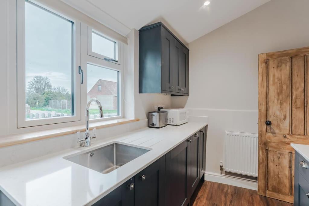 3 Mill Street - Norfolk Cottage Agency 홀트 외부 사진